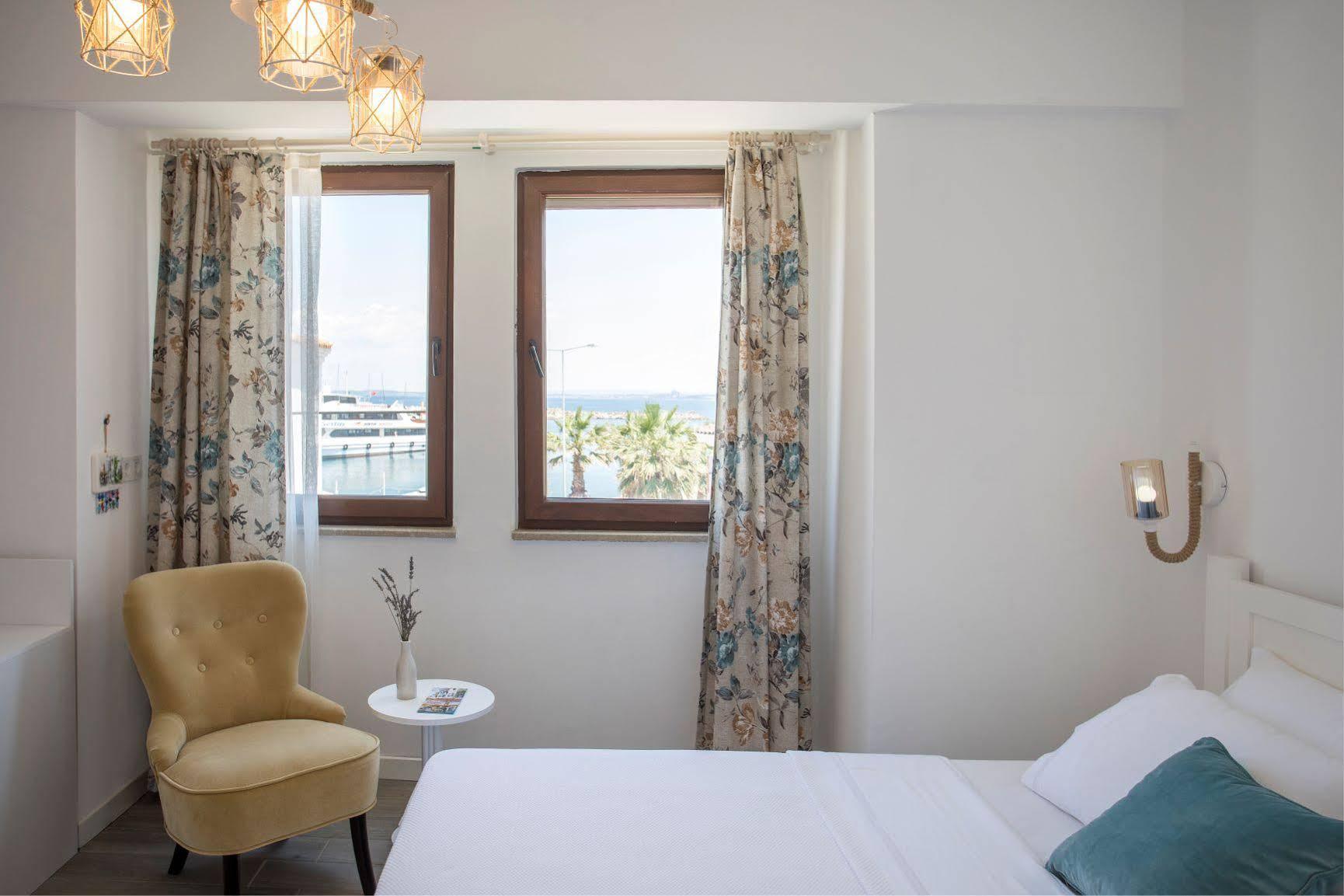 Troas Ada Hotel Бозджаада Екстериор снимка